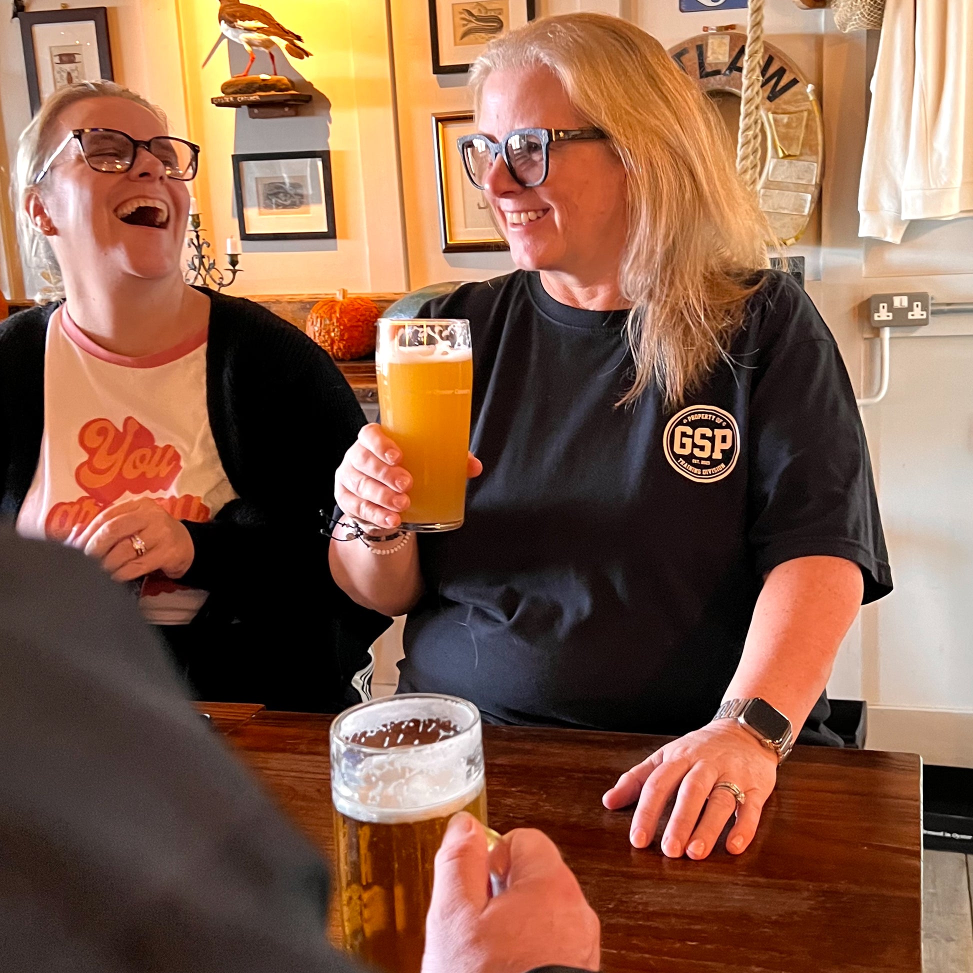 plus size black off duty t-shirt women pub lifestyle gsp logo